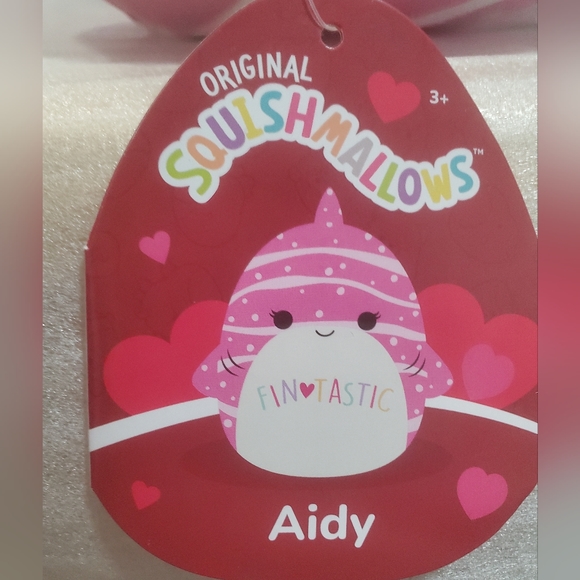 NWT 8" Aidy Whale Shark Squishmallows - Picture 6 of 8